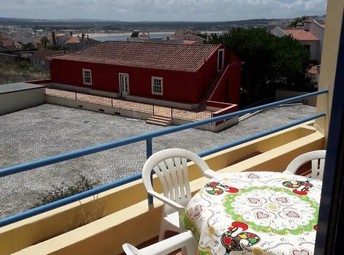 Casa Do Facho * ساو مارتينهو دو بورتو